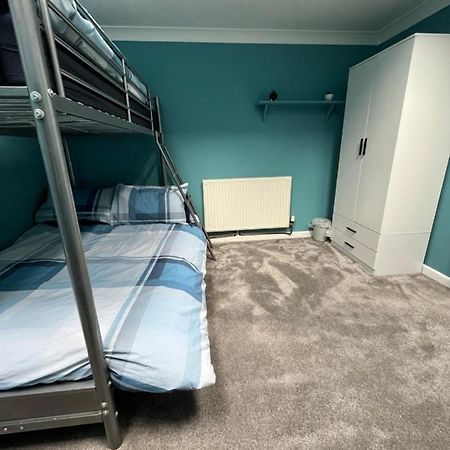 Pet Friendly Cottage Pool Buitenkant foto